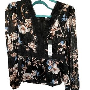 NWT BCBGMaxAzria Black Floral Lace Blouse